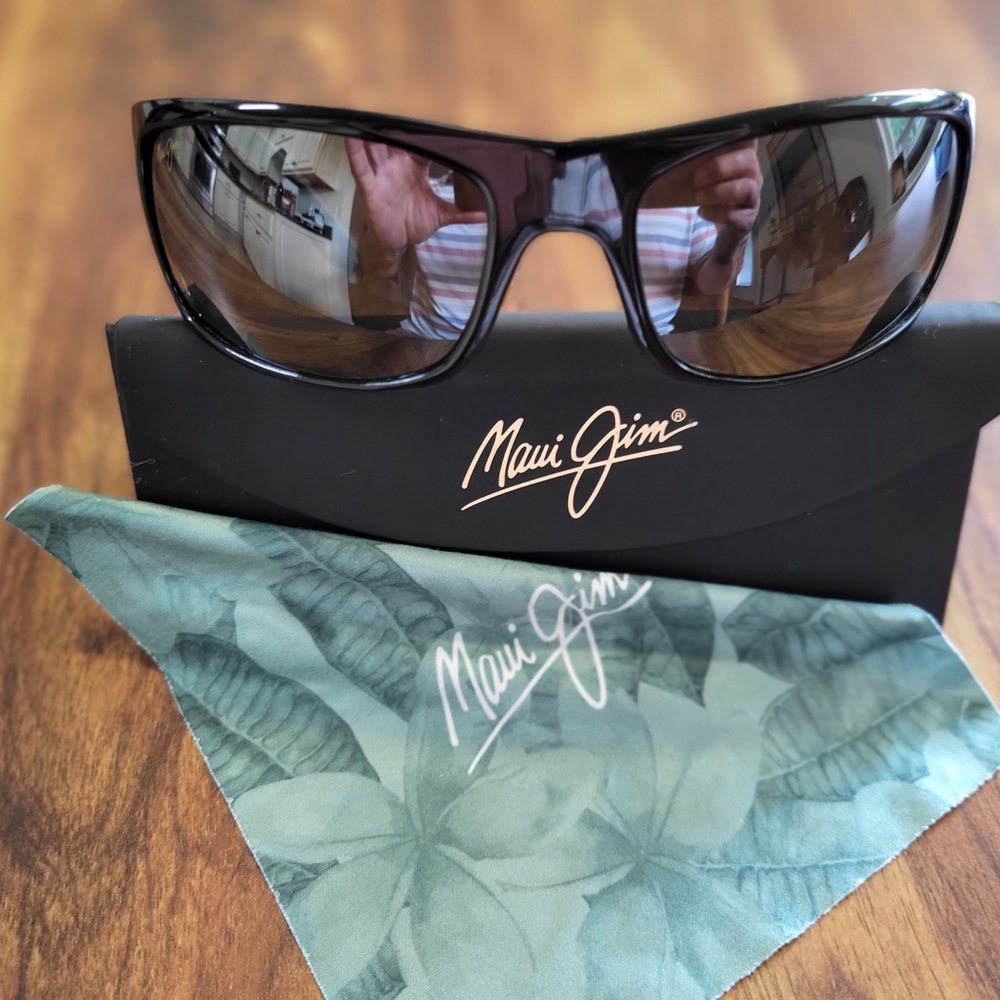 maui jim sunglasses peahi mg202 mirror glass lenses with case